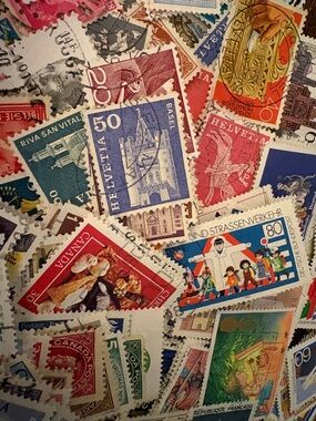 200 Mixed / Assorted Postage Stamps- LOT #4